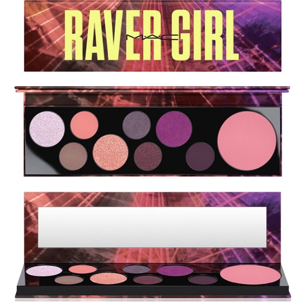 MAC Raver Girl Eye Shadow x 8 and Highlighter Palette